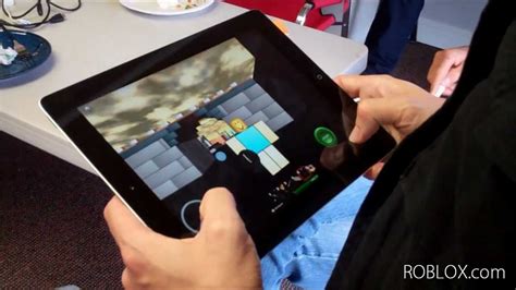 PLAYING ROBLOX ON MY IPAD - YouTube