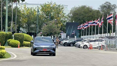 PM Thailand Beralih Pakai Mobil Listrik Milik Pribadi saat Harga BBM ... - raincitystudios.com
