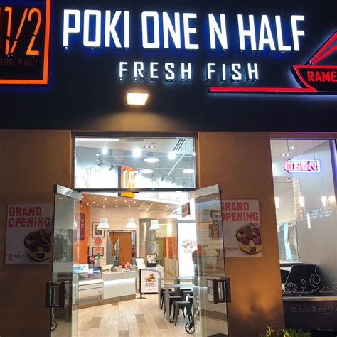 POKI ONE N HALF, Santa Ana - Tripadvisor