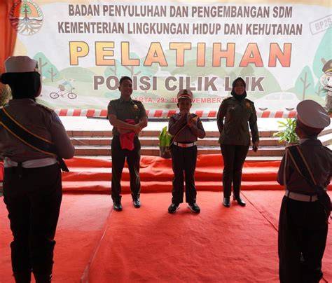 Polisi Cilik Lingkungan sebagai Role Model … - raincitystudios.com