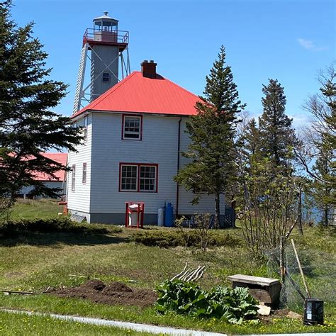 PORPHYRY POINT LIGHTHOUSE (Thunder Bay District) - All You …