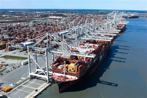 Port of Savannah - Georgia Ports Authority - coolestguyplanet.net
