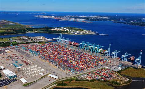 Port Of Virginia - coolestguyplanet.net