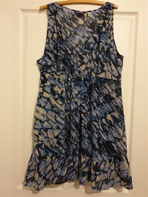 PORTMANS SZ 16 Dress used - Flattering eBay