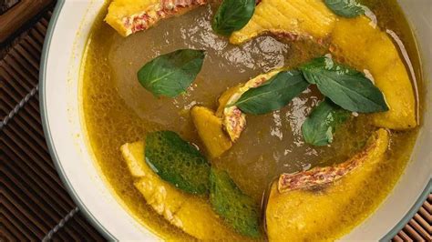 POTENSI MAKANAN TRADISIONAL - UNY - wintechmobiles.com