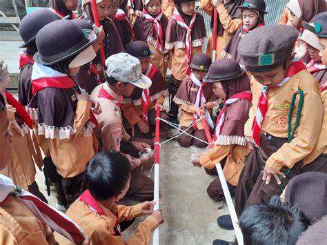 PRAMUKA MESUM kantor bugil & horor psikologis menegangkan tips hemat setting imajinatif Hanya 24 jam detik ini juga Mahasiswi mesum image 1