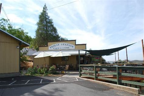 PRIEST STATION CAFE, Big Oak Flat - Tripadvisor