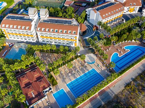 PRIMASOL HANE FAMILY RESORT HOTEL, SIDE.