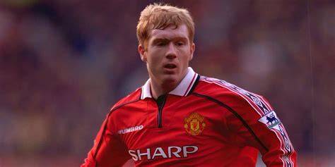 Profil Paul Scholes - raincitystudios.com