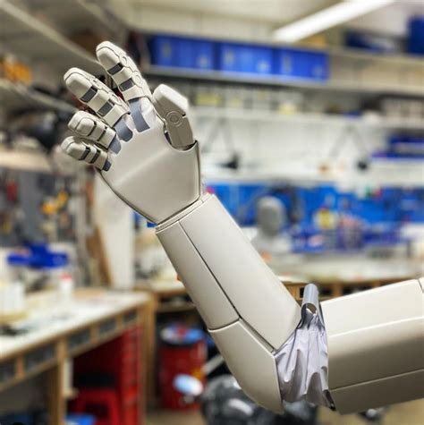 Propmaking & Special Effects Tutorials by Smooth-On, Inc. - muktibox.com