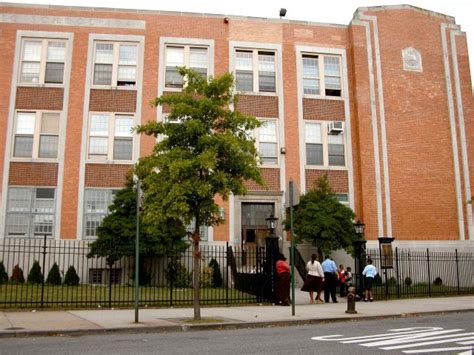 PS 104 Elementary School Far Rockaway, NY 11096 718-327-1910