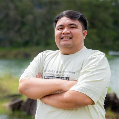 Puspa Irawan - Puspa Irawan updated his cover photo. - muktibox.com