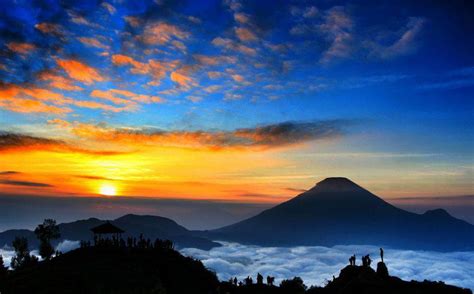 Putra Sikunir - Layanan Penginapan dan Wisata di Dieng - raincitystudios.com