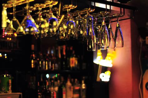 Paşa Bar & Türkü Evi, Merkez, nerede, otobüs ile nasıl gidilir?.