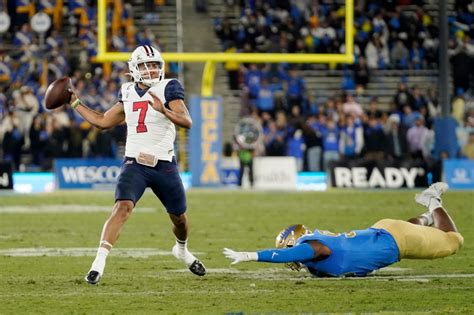 Pac-12 picks ATS: Led by its defense, Arizona covers (once again) as substantial underdog while Oregon edges Washington