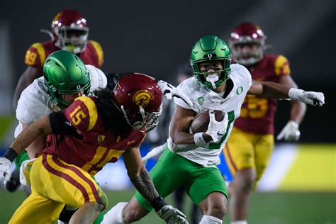 Pac-12 tax filings for FY2022 reveal record revenue, the Comcast cloud and a sweet parting gift for Larry Scott