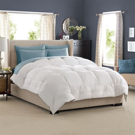 Pacific coast down comforter. 233 Thread count 100% cotton. Barrier Weave® down proof fabric. Wrapped in a 100% organic cotton cover, this comforter offers luxurious softness. Warmth. Year round comfort for a wide range of climates. Ideal for those who sleep at an average room temperature. Origin. Made in the USA of Imported Materials. The Hotel Down Comforter is crafted ... 