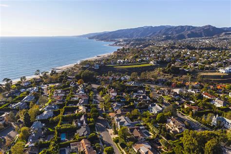 Pacific palisades los angeles ca. Zillow has 121 homes for sale in Pacific Palisades Los Angeles. View listing photos, review sales history, and use our detailed real estate filters to find the perfect place. 