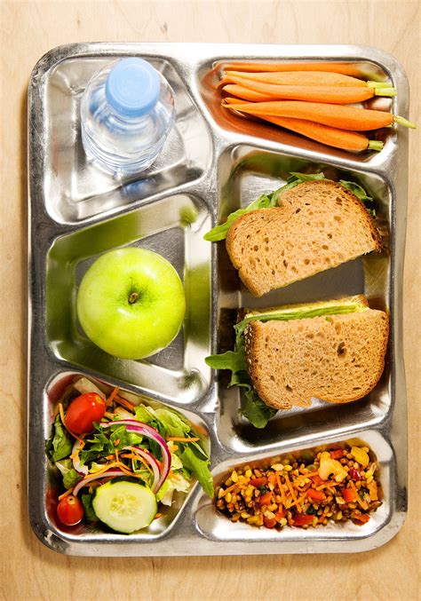 Pack lunch. Penelope Wall. Updated on October 13, 2022. Kick the afternoon slump to the curb with a healthy lunch that satisfies.These high protein lunch ideas are delicious ways to fuel up on busy days. The … 