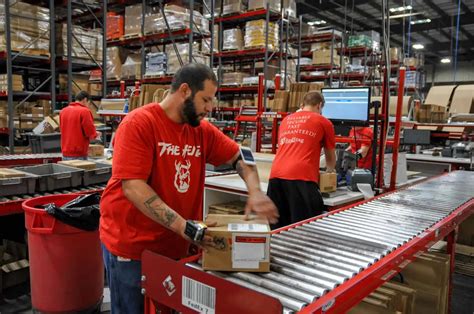 Package being processed at carrier facility. When you have a friend or loved one who is incarcerated, it can be difficult to maintain a strong bond. iCare gifts created by Aramark are one way to show support and love to someone you love. The process of sending a care package through i... 