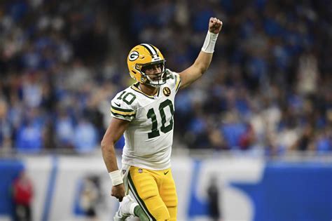 Packers’ surge raises hopes they could work their way into playoff contention