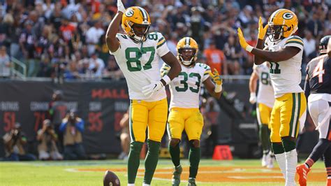 Packers chasing postseason berth as they attempt to beat Bears for 10th straight time