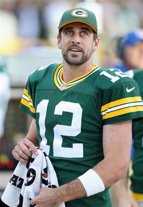 Packers reportedly trade QB Aaron Rodgers to Jets for draft picks