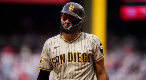 Padres’ Fernando Tatis exits 2nd game of doubleheader versus Phillies with an ankle injury