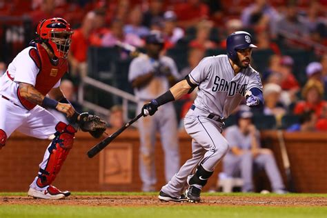 Padres and Cardinals meet in series rubber match