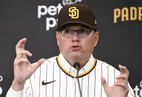 Padres give Mike Shildt another chance to manage 2 years after his Cardinals exit
