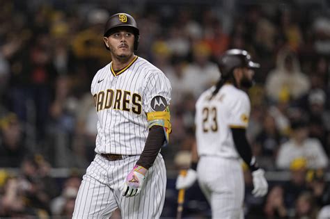 Padres push back against reports there’s a lack of leadership in a dysfunctional franchise