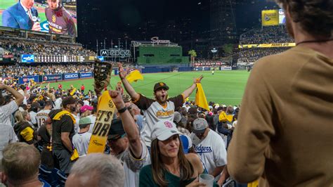 The San Diego Padres beat the Los Angeles Dodgers in Game 4 of the National League Division Series at Petco Park Saturday night, winning the game 5-3 and championing the best-of-five series for .... 