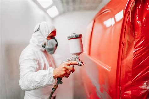 Paint car. Small to medium-sized cars require about 1 gallon of primer, 3 gallons of topcoat, and between 2 and 3 gallons of clear coat, according to Popular Mechanics. Large cars require 1 1... 