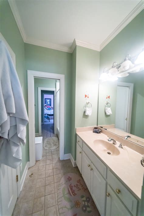 Painting bathroom. Apr 23, 2020 - Explore Robin Ringeisen Fields's board "Painting bathroom tiles", followed by 794 people on Pinterest. See more ideas about painting bathroom, bathroom makeover, diy bathroom. 
