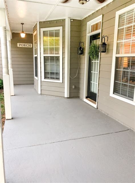 Painting concrete patio. Remove any tape you have used and finish the look by using a smaller paint brush to fill in your patio edges. Once you have covered the entire patio surface in a light coat of concrete paint, allow to dry completely. This should take approximately 3 to 5 hours depending on the type of concrete paint used. Remember, it’s better to apply ... 