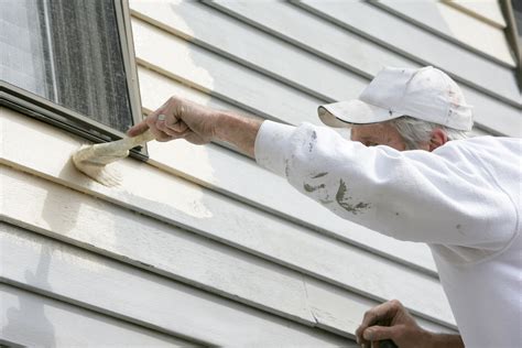 Painting siding. After that, dip a clean rag in the water and use it to wipe the stain for a few seconds. If the rag doesn’t work, use a soft brush to gently scrub the spot repeatedly. You should see the paint start to come off while scrubbing. After scrubbing the paint off, rinse the spot and wipe it with a rag so it can dry quicker. 