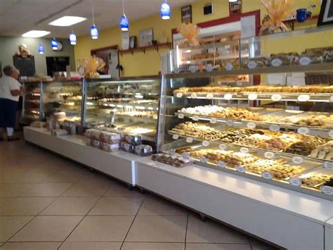 Feb 2, 2012 · Paisanos Italian Bakery: My go-to bakery - See 107 traveler reviews, 20 candid photos, and great deals for Sarasota, FL, at Tripadvisor. . 