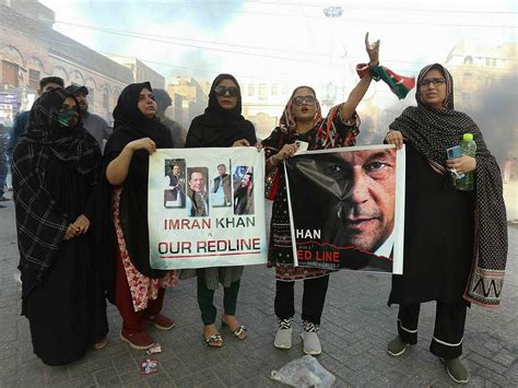 Pakistan's ex-PM Imran Khan arrested, sparking protests