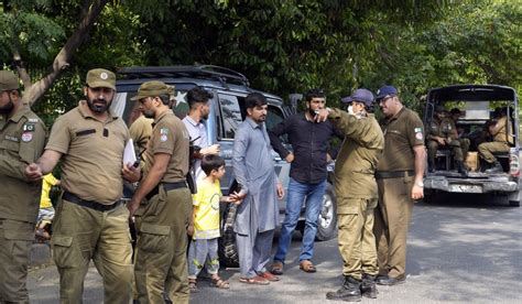 Pakistani police besiege Imran Khan’s home as deadline for him to hand over suspects expires