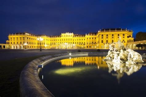 Palacio Schönbrunn con cena y concierto, Viena - Civitatis