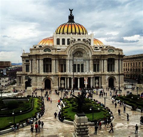 Palacio bellas artes. The Palacio de Bellas Artes (Palace of Fine Arts) is the most important cultural center in Mexico City as well as the rest of the country of Mexico. Latitude: 19° 26' 4.97" N Longitude:-99° 08' 17.16" W. Nearest city to this article: Mexico City 