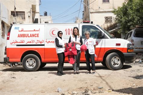 Palestine red crescent society. Feb 12, 2024 · The Palestine Red Crescent Society is also appalled at the Israeli Occupation’s arrest of nine of its staff and a number of its patients at Al Amal Hospital on February 9, 2024 when it stormed ... 