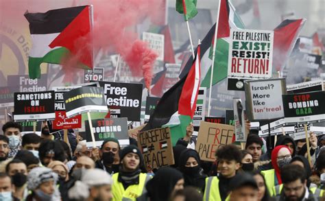 Palestinian and Jewish families calls on TDSB to address anti-Palestinian racism