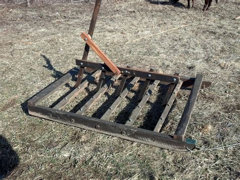 Pallet drag harrow. A spring-tooth harrow, sometimes called a drag harrow, is a type of harrow, and specifically a type of tine harrow. ... Although hand-pulling weeds might not be too difficult in a small flower bed, a pallet drag greatly reduces the work needed to … 