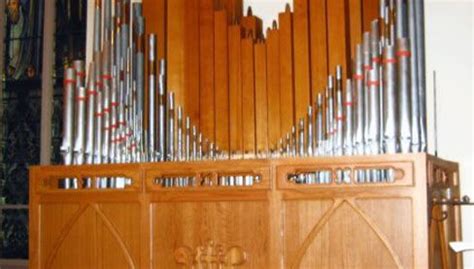 Pallet pipe organ Britannica