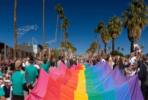 Palm Springs LGBTQ+ / Gay Neighborhood Guide