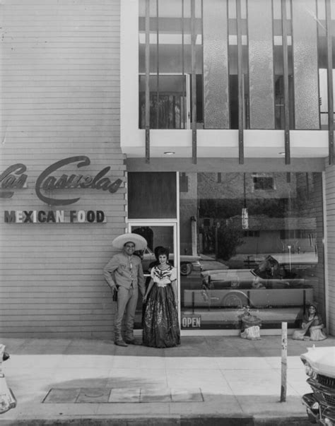 Palm Springs Turns 85 – Where To Dine Old School
