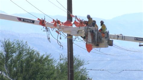 Palm desert power outage. Hilary brought floods, mudslides, high winds, power outages and the potential for isolated tornadoes. The storm already dumped more than 6 inches (15.24 centimeters) of rain in some mountain communities and threatened more than an average year’s worth of rain in inland desert areas. 
