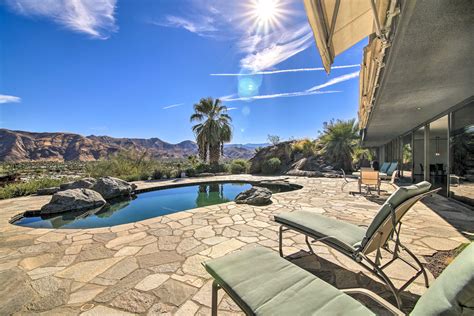 Palm springs rent. Gorgeous Group Getaway- Amazing Patio/Pool/Spa. Sleeps 6 · 3 bedrooms · 2 bathrooms. 4,775 Sq Ft MidMod Estate, 5 King Beds, All En Suites, Saltwater Pool, Spa. Choose from 5,671 Palm Springs house rentals and pick the best option at Vrbo. Only whole vacation homes available, so you always have the whole place to yourself. 