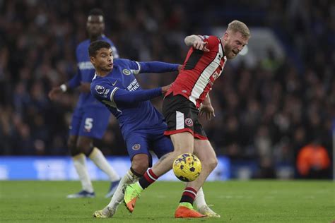 Palmer and Jackson score to help Chelsea beat last-place Sheffield United